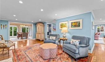 36 Ferry Ln, Barrington, RI 02806