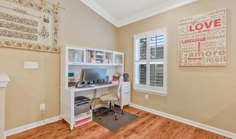 42145 PIEBALD Sq, Aldie, VA 20105