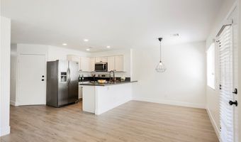 2621 Adelante Ave 102, Las Vegas, NV 89106