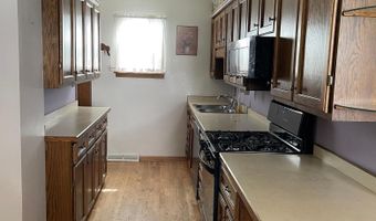 415 10th Ave SW, Austin, MN 55912