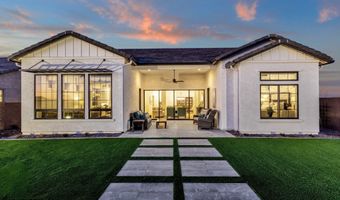 1151 E PEACH TREE Dr, Chandler, AZ 85249