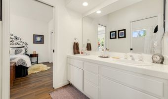 2305 Waring, Agoura Hills, CA 91301