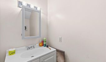 76 Ethan Allen Pkwy, Burlington, VT 05408