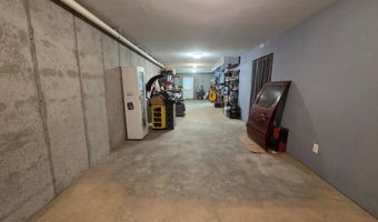 341 Courtland Dr, Appomattox, VA 24522