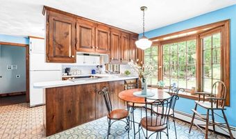 165 Stone Dam Rd, Glocester, RI 02857