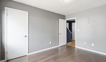 10 Cross St, Belleville, NJ 07109