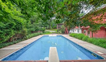 11 Kent Rd, Airmont, NY 10952
