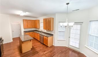 2027 Oakbluff Dr, Austell, GA 30106