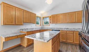 10779 57th St NE, Albertville, MN 55301
