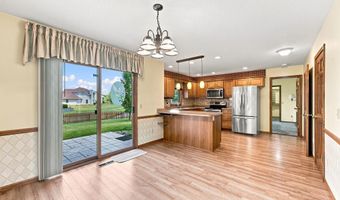 220 Yukon Pass, Auburn, IN 46706