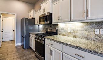 531 Melrose Pl, Bentonville, AR 72712