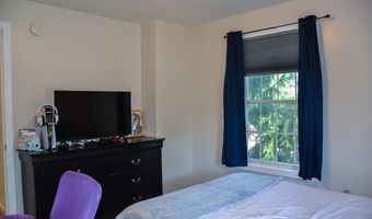 54 Pleasant Hill Rd, Augusta, ME 04330