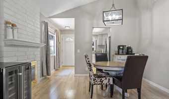 1716 Shoreline St, Camarillo, CA 93010