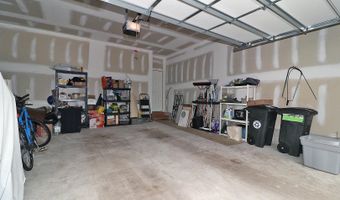 46 Rockland St, Barnegat, NJ 08005