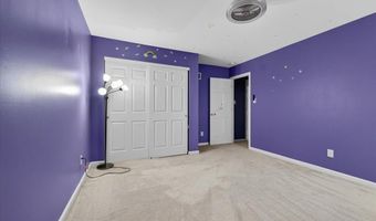 567 Brook Meadow Dr, Ballwin, MO 63021