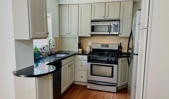 2723 FARNSWORTH Dr, Alexandria, VA 22303