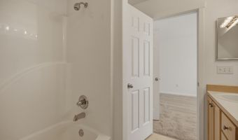 14771 SW BEARD Rd 104, Beaverton, OR 97007