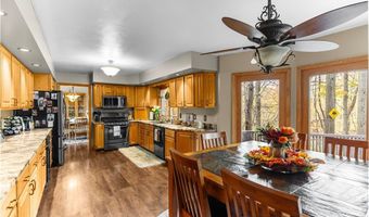 370 Wilcox Rd, Austintown, OH 44515