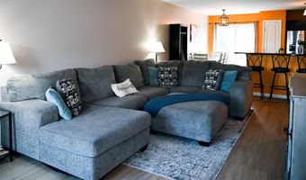 8289 Bruntsfield Rd, Columbus, OH 43235