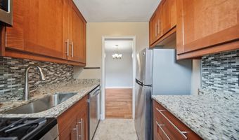 26 S OLD GLEBE Rd 203-B, Arlington, VA 22204