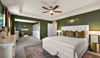 704 Groveland Cir, Ann Arbor, MI 48108