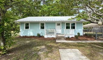 274 25th Ave, Apalachicola, FL 32320