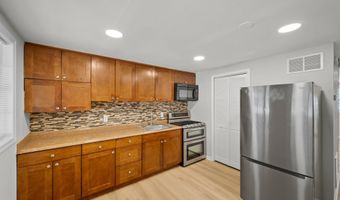 817 5TH, Baltimore, MD 21227