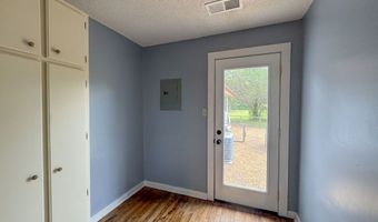 1460 Mount Olivet Rd, Batesville, MS 38606