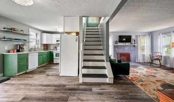 317 WOODLAWN Dr, Aurora, IN 47001