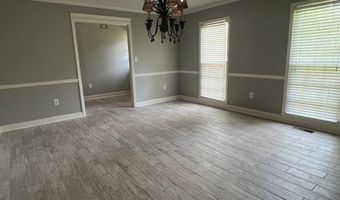 808 BEECHWOOD Dr, Albany, GA 31721