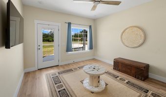 70 Blueberry St, Baxley, GA 31513