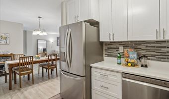 4977 BATTERY Ln #1-211, Bethesda, MD 20814