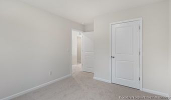 1079 Misty Creek Dr, Aberdeen, NC 28315