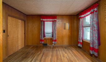 507 E 9th St, Auburn, IN 46706