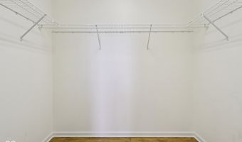 624 E Walnut St 21, Indianapolis, IN 46204