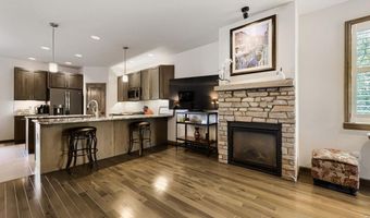 820 13th St, Berthoud, CO 80513