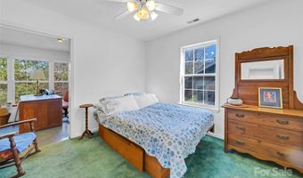 62 Annandale Ave, Asheville, NC 28801