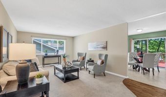 363 Windyoak Dr, Ballwin, MO 63021