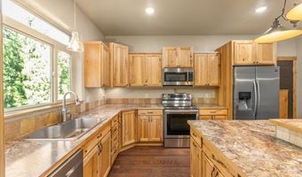 17727 S Bull Run Rd, Cataldo, ID 83810