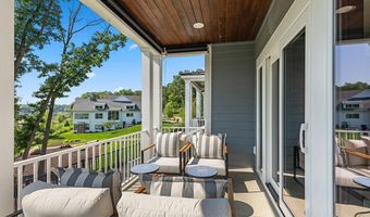 657 Greenslate Dr SE, Ada, MI 49301