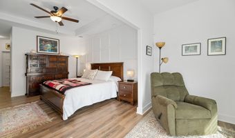 4928 N Prestwick Ave, Bel Aire, KS 67226