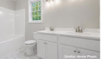 8-22 Coyote Ct, Barrington, NH 03825