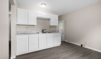 1134 Ridgefield Ave, Alliance, OH 44601