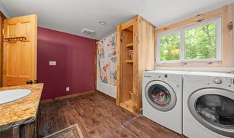 164 Stagecoach Rd, Barrington, NH 03825