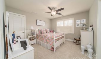153 Caudle Meadows Dr, Advance, NC 27006