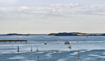 10 Rowes Wharf Ph4, Boston, MA 02110