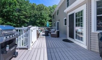 5 WEYMOUTH Ln, Coventry, RI 02816