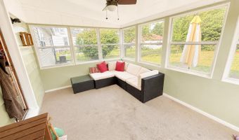 203 N Cross St, Angola, IN 46703