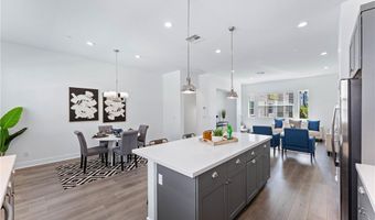 949 E Mason Ln 71, Anaheim, CA 92805