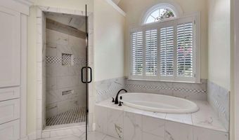 5035 Towne Lk, Woodstock, GA 30189